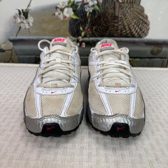 Nike Reax Run 5 Womens Size 10 Beige White Gray & Pink Running Shoes - Picture 2 of 8